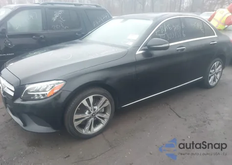 2020 Mercedes-Benz C 300 4Matic z USA, uszkodzony, nr VIN 55SWF8EB8LU323086